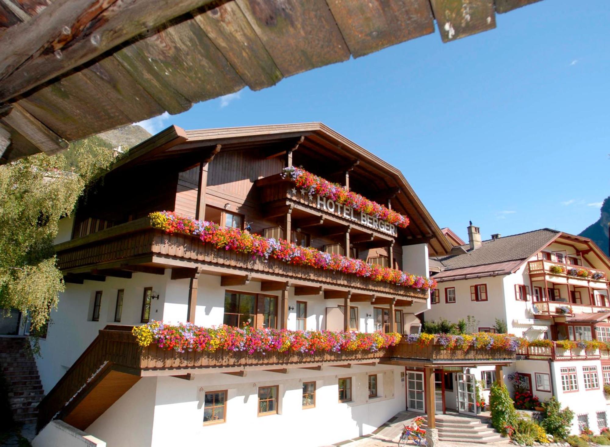 Hotel Berger Superior Riva di Tures Εξωτερικό φωτογραφία