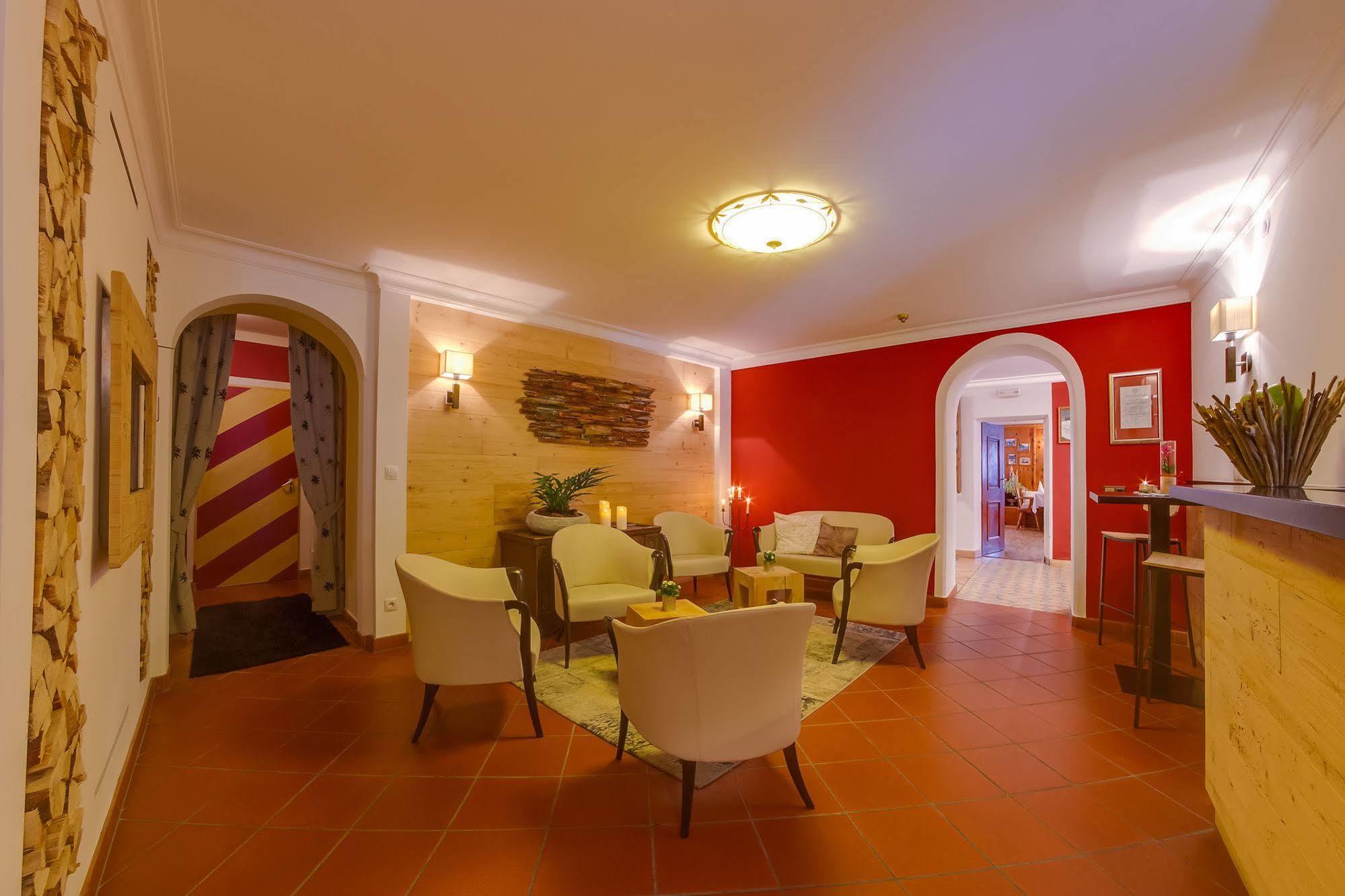 Hotel Berger Superior Riva di Tures Εξωτερικό φωτογραφία