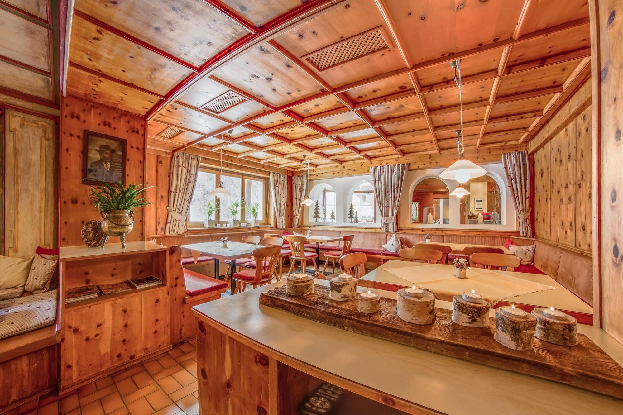 Hotel Berger Superior Riva di Tures Εξωτερικό φωτογραφία