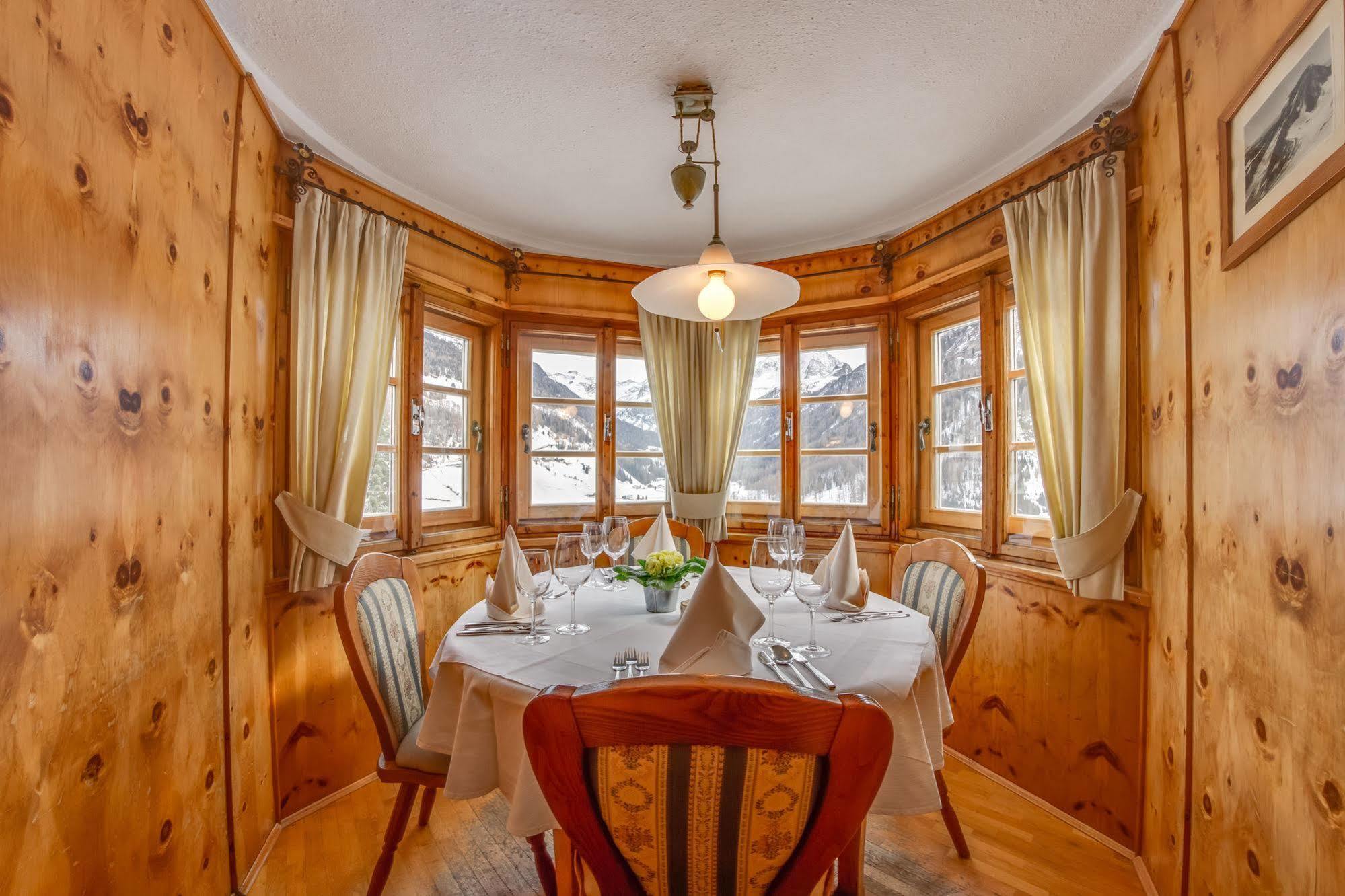 Hotel Berger Superior Riva di Tures Εξωτερικό φωτογραφία